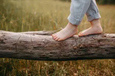 As safe as necessary : Risky play for children